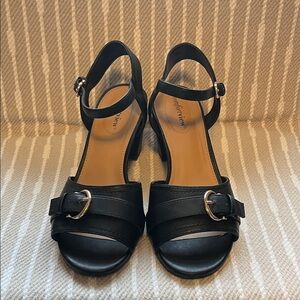 Comfortview Black Strappy Heels 9.5 Wide